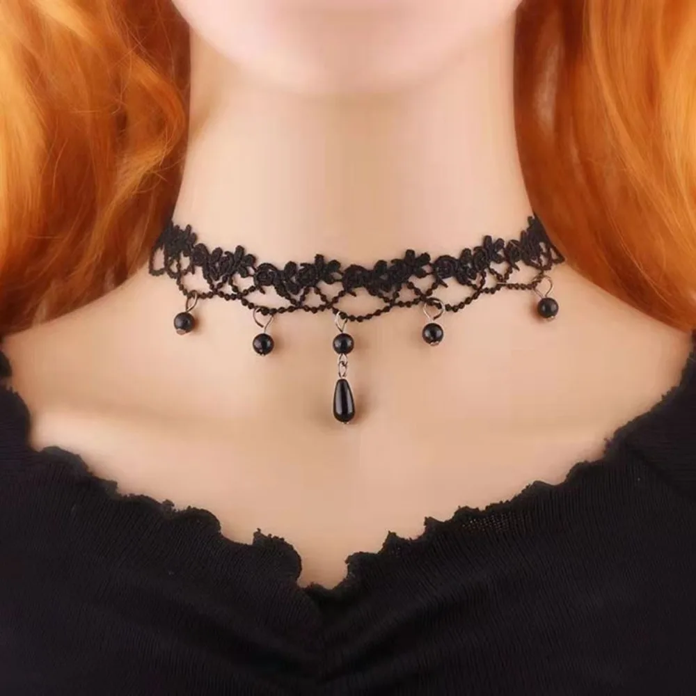 Naszyjnik koronkowy choker w stylu gotyckim 09