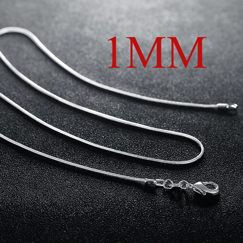Naszyjnik łańcuszek typu snake chain w kolorze srebra 1-2 mm 1mm