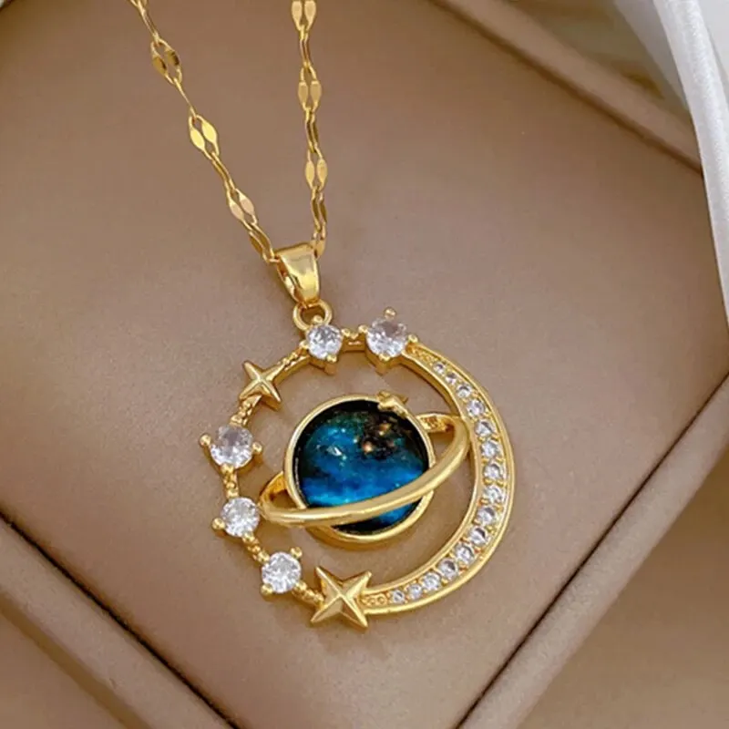 Naszyjnik ze stali tytanowej z motywem planet i gwiazd Necklace e