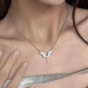 Naszyjnik Y2K choker ze skrzydłami anioła srebrny Style 02