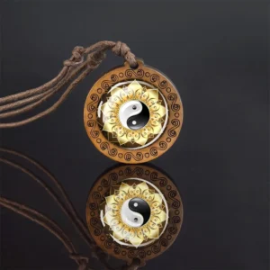 Naszyjnik Yin Yang z drewna i szkła wisiorek retro Złoty kolor