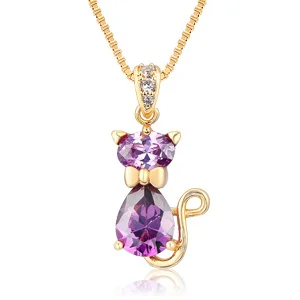Naszyjnik z kotkiem i kryształowym wisiorkiem Fioletowy