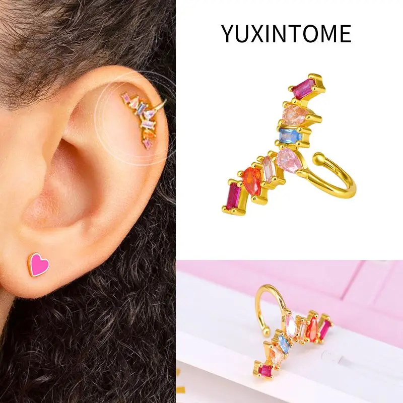 Nausznica ear cuff z cyrkonią pozłacana złotem Beżowy