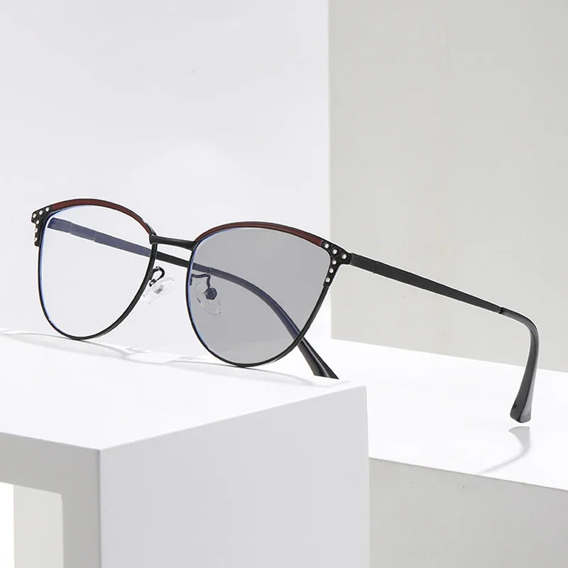 Okulary damskie kocie oko fotochromowe z filtrem antyrefleksyjnym Blackred(gray)