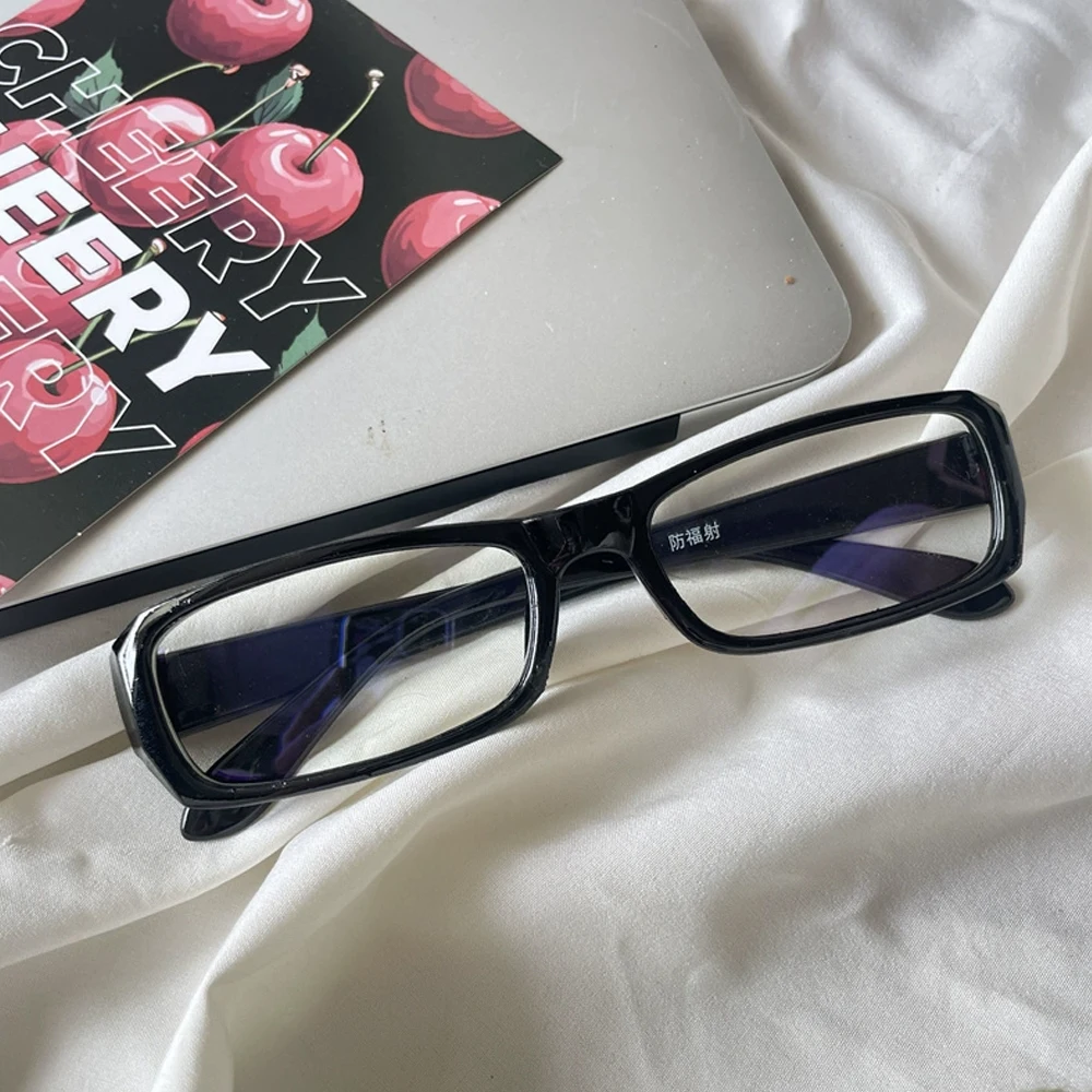 Okulary owalne Y2K z filtrem niebieskiego światła unisex Style 02