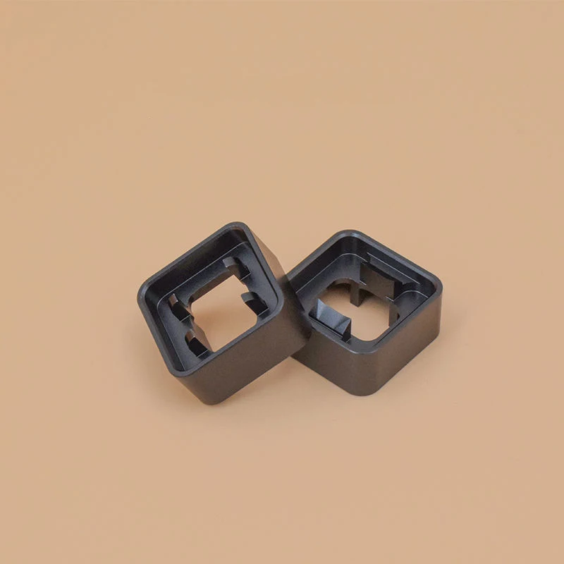 Otwieracz przełączników do klawiatury mechanicznej 3w1 magnetyczny aluminium Czerwony