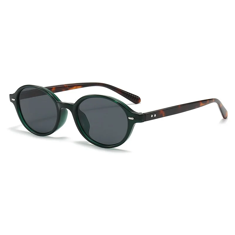 Owalne okulary przeciwsłoneczne retro z nitami UV400 Zielony