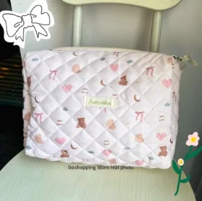 Pikowana kosmetyczka bawełniana w stylu retro C love bear