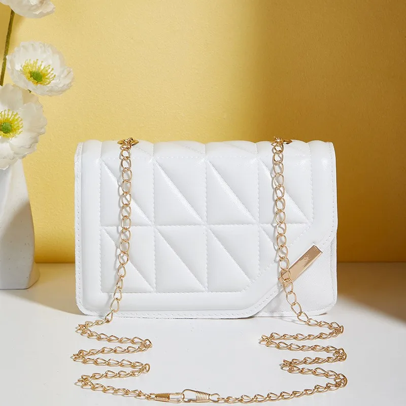 Pikowana torebka w kratę z frędzlami — crossbody ze skóry PU Beżowy