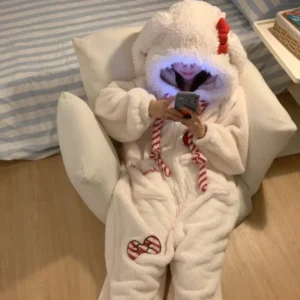 Piżama jednoczęściowa kigurumi z uszkami królika – damska zimowa Biały