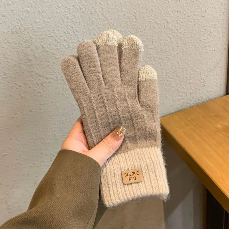 Pluszowe ciepłe rękawiczki z dzianiny z ekranem dotykowym unisex Khaki