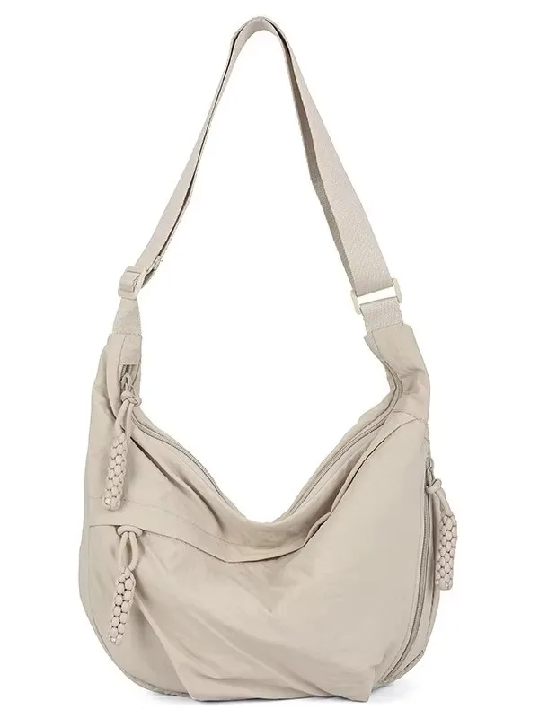 Pojemna nylonowa torba crossbody damska — tote i hobo w jednym Beżowy