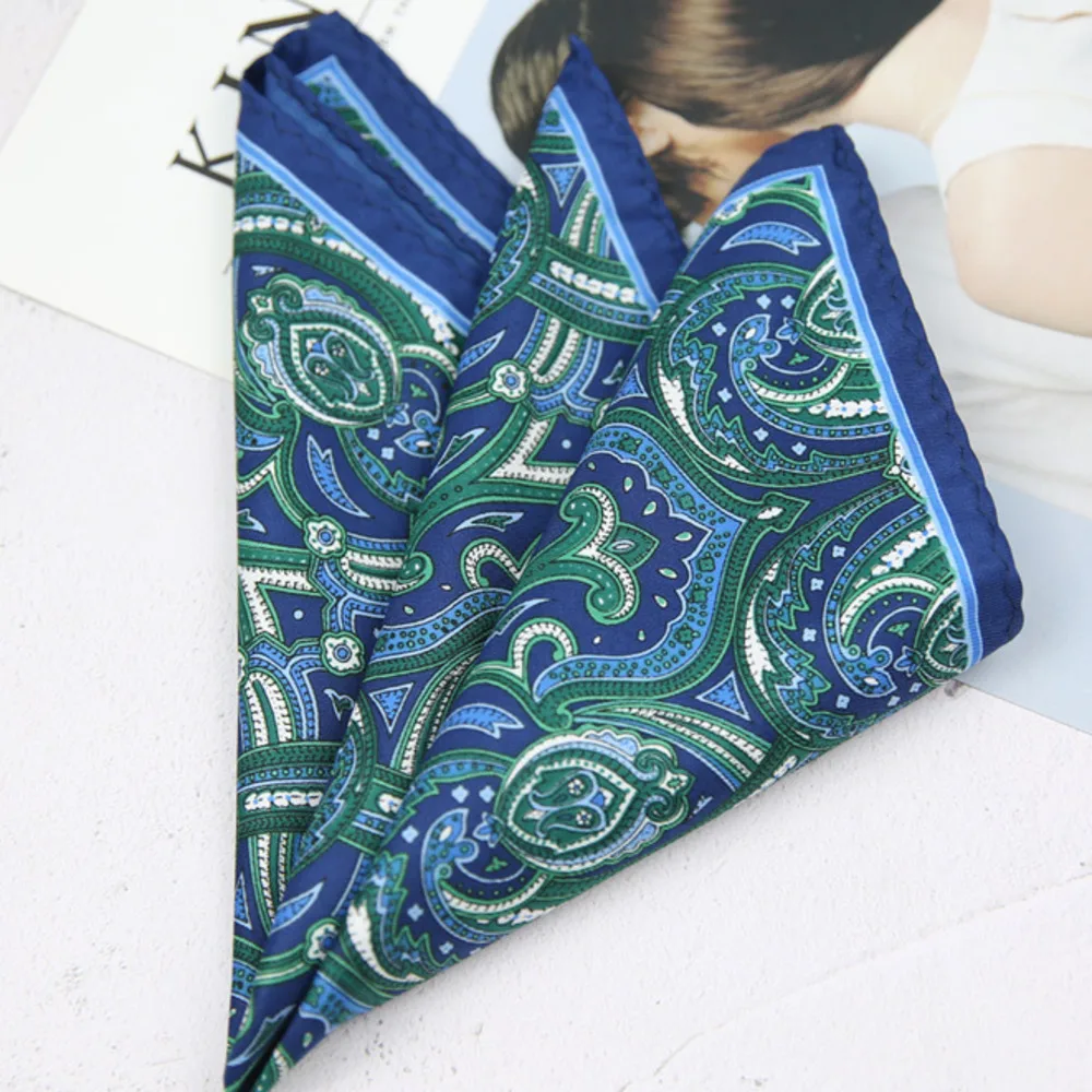 Poszetka do garnituru paisley w kropki – męska chusteczka kieszonkowa 33 cm Niebieski