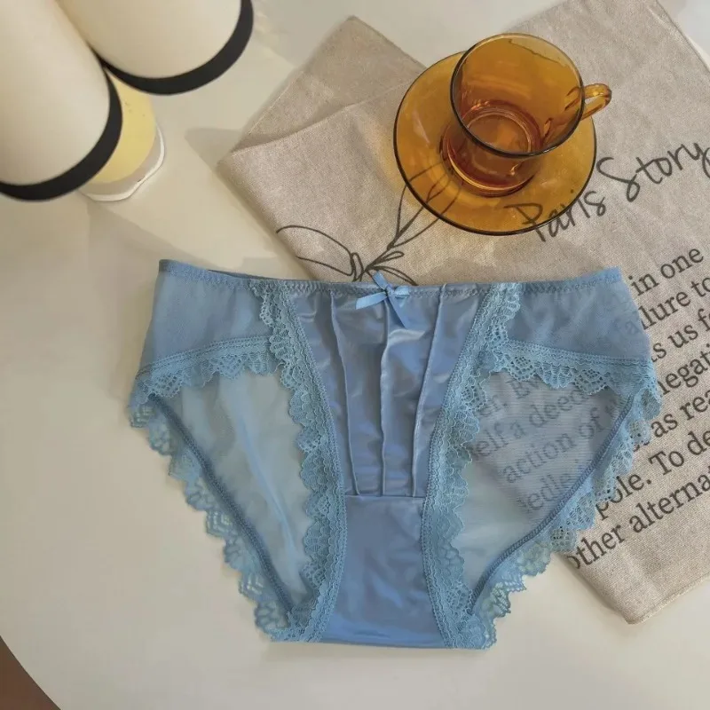 Satynowe figi damskie koronkowe z kokardką – vintage styl Niebieski