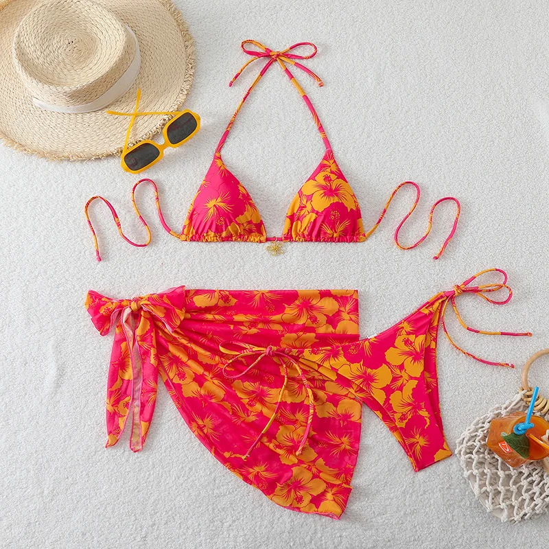 Seksowne mikro bikini 3-częściowe z narzutką - strój kąpielowy Red3p