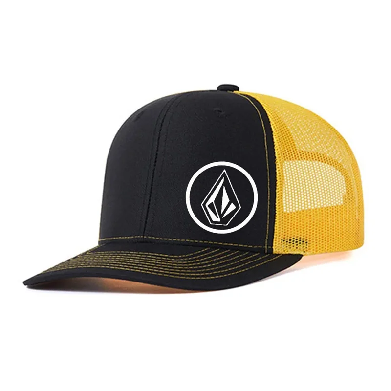 Siatkowa czapka z daszkiem trucker snapback unisex R 1