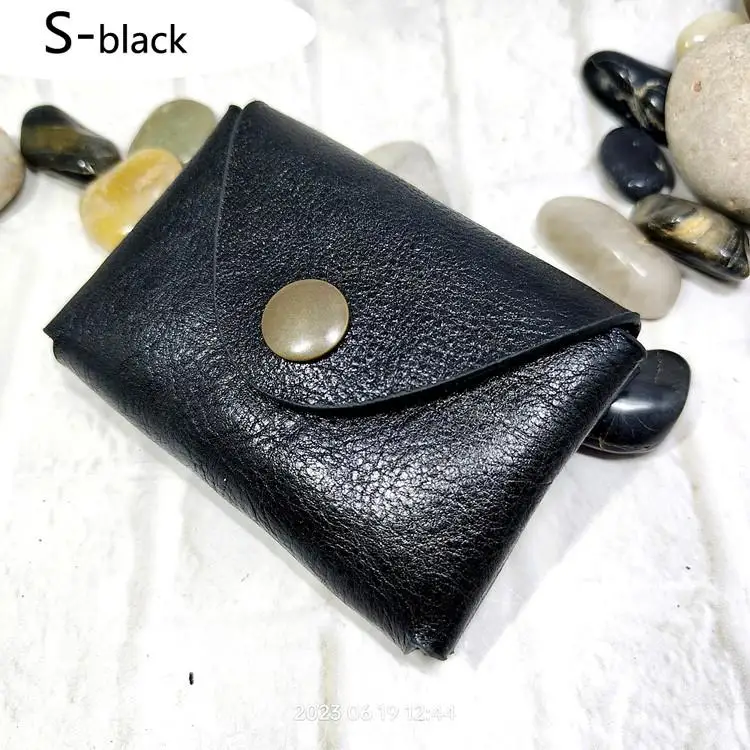 Skórzana saszetka na pasek - etui na klucze i dokumenty S black(ykk button)