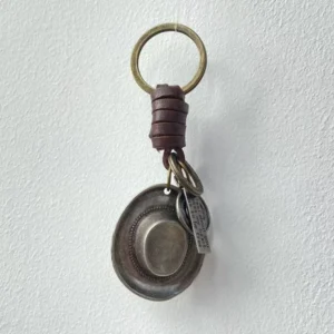 Skórzane breloki do kluczy w stylu vintage Wielokolorowy
