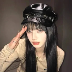 Skórzany beret z nitami w stylu vintage Y2K A1