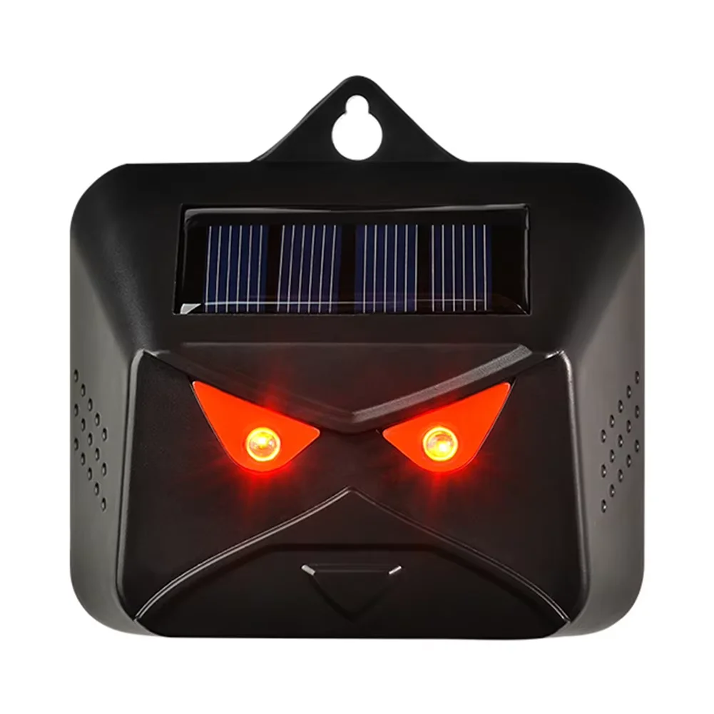 Solarny odstraszacz jeleni i zwierząt z lampą LED Khaki