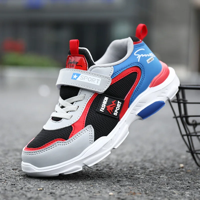 Sportowe buty dziecięce dla chłopca z oddychającą siateczką Czerwony