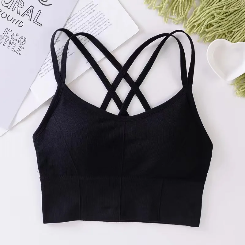 Sportowy biustonosz top z krzyżowanymi plecami push up Czarny