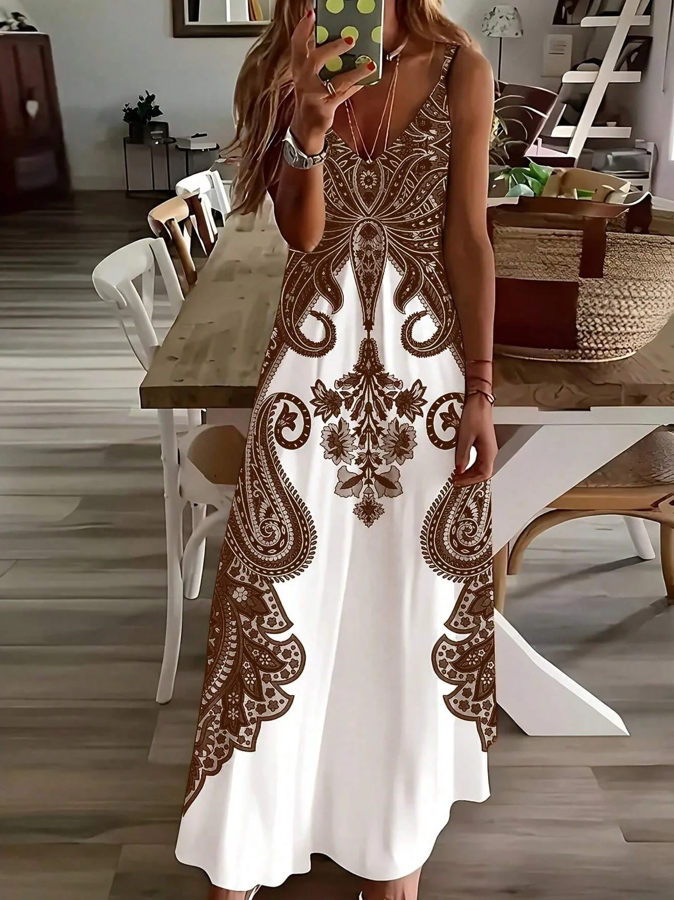 Sukienka boho maxi na ramiączkach w kwiaty Zongse