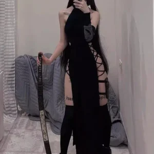 Sukienka gotycka midi z wysokim rozcięciem Y2K Czarny
