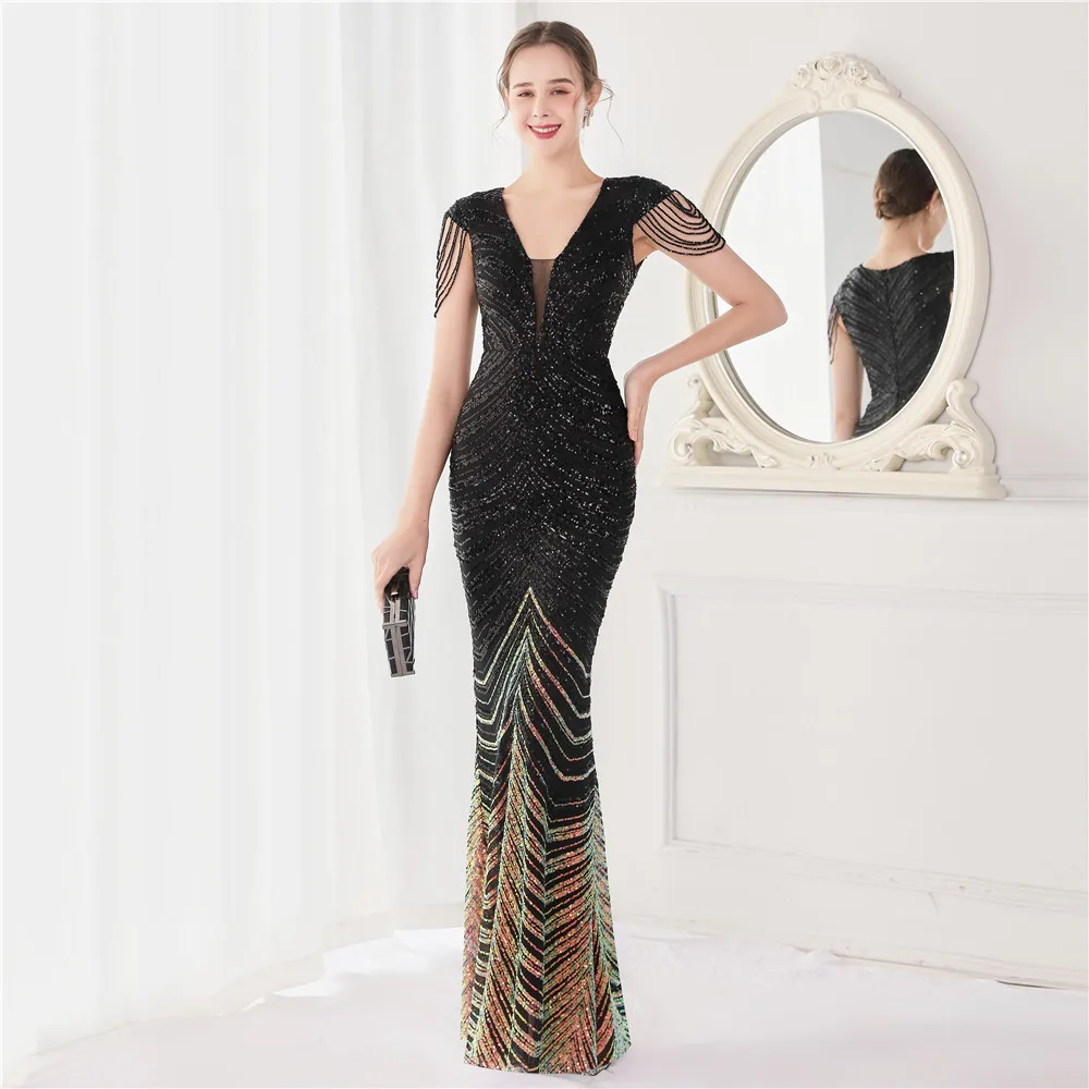 Elegancka suknia wieczorowa syrenka z koralikami Czarny