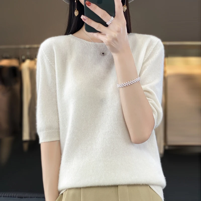 Sweter damski z wełny merino - krótki rękaw, dekolt V Biały