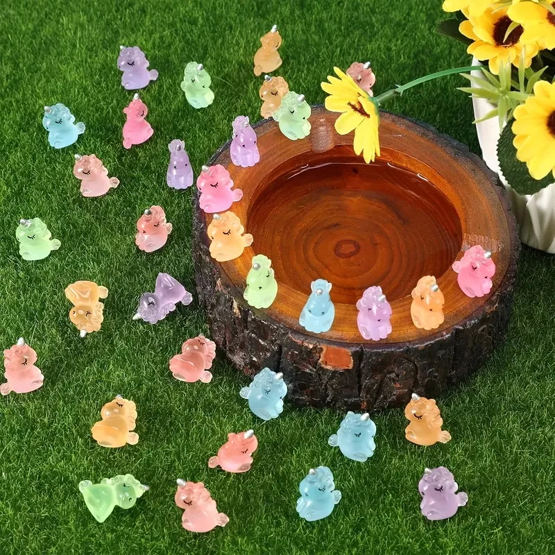 Świecące figurki jednorożców – mini ozdoby do ogrodu wróżek Wielo