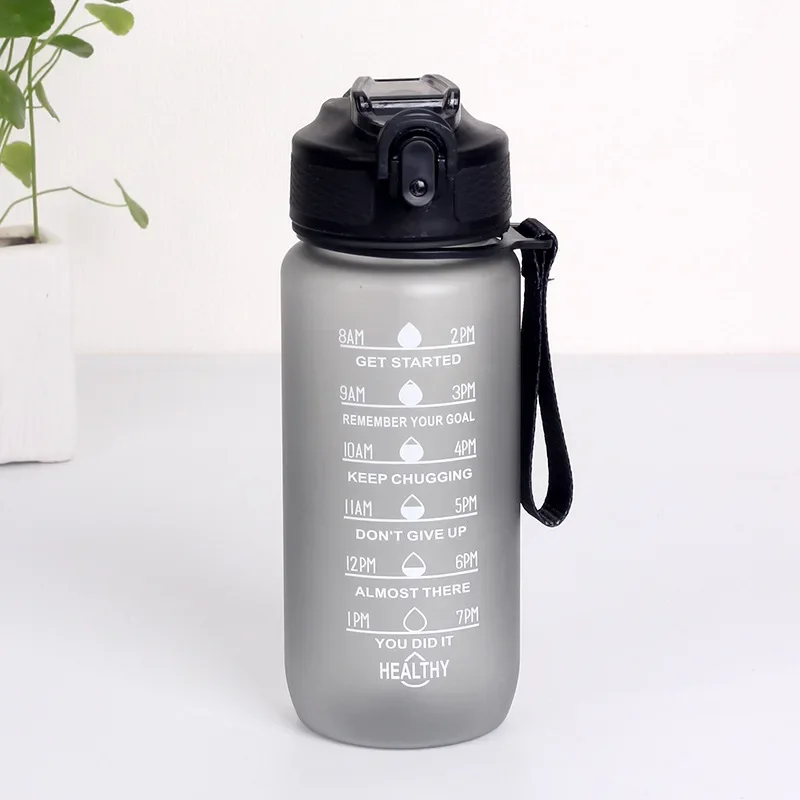 Szczelna butelka sportowa 600 ml ze znacznikiem czasu do fitnessu Jasnozielony