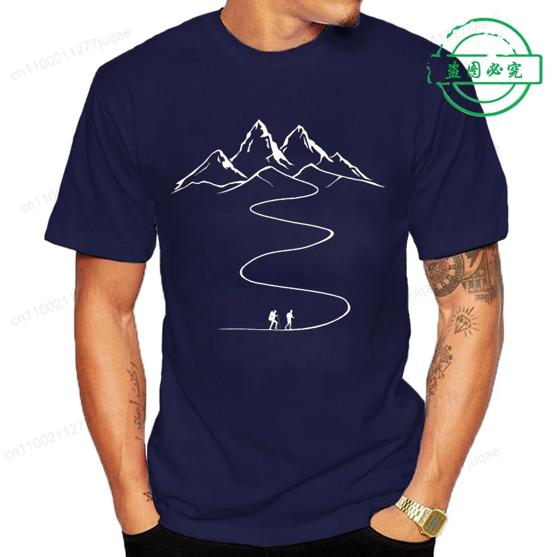 T-shirt unisex z nadrukiem górskiego szlaku 1 1 9