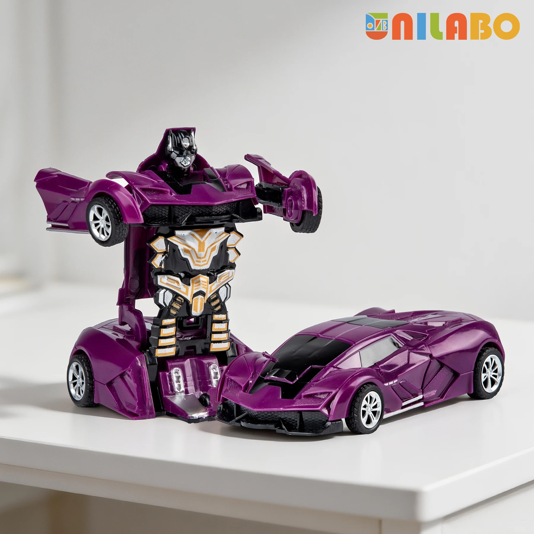 Transformujący robot-samochód dla dzieci bez baterii Fioletowy