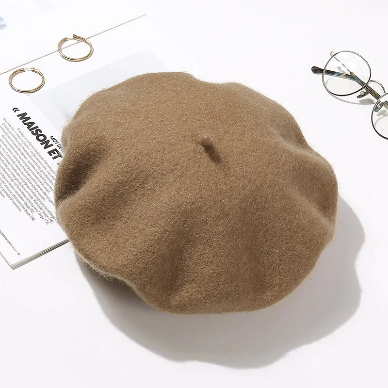 Wełniany beret damski francuski na jesień i zimę Khaki