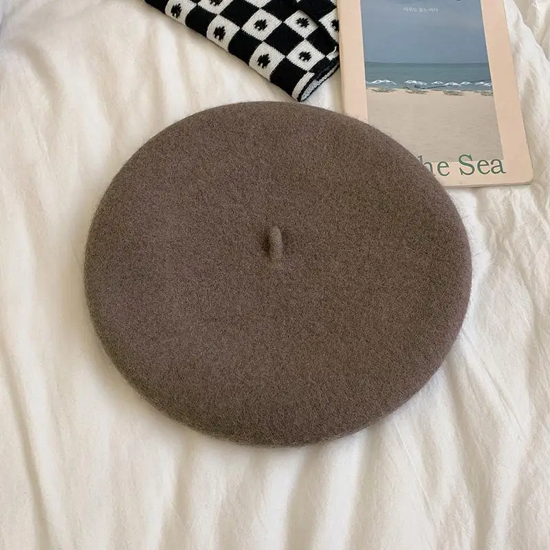 Wełniany beret damski w stylu retro - czapka malarza Brązowy