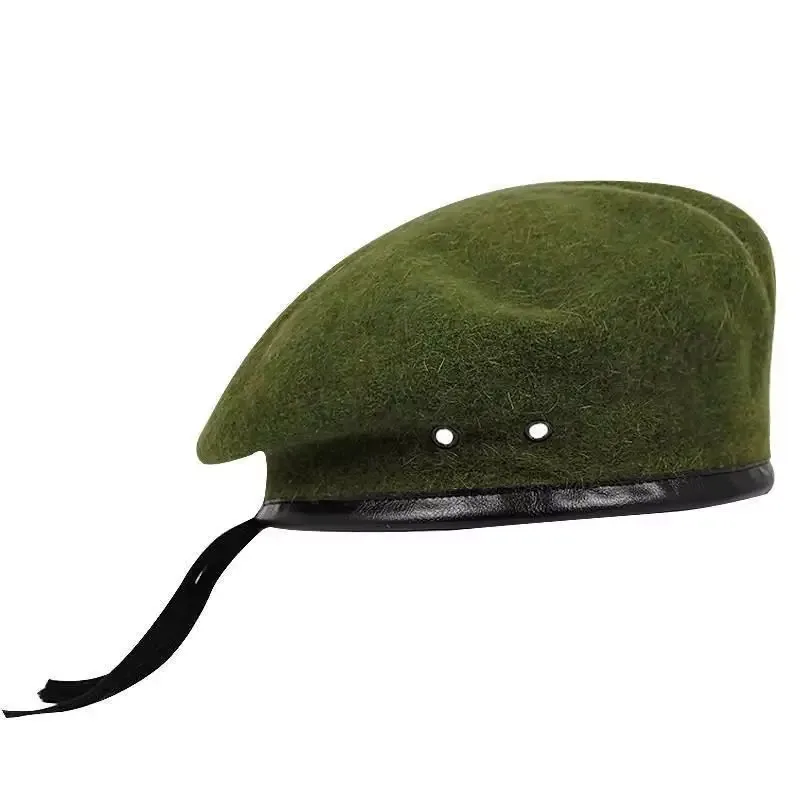 Wełniany beret w stylu wojskowym Ag