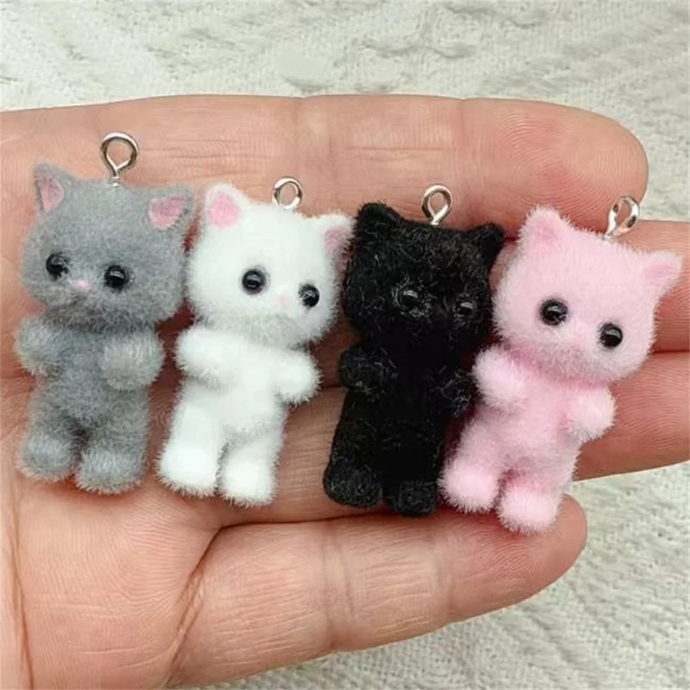Zawieszki żywiczne 3D kot kawaii – zestaw 4 szt. do biżuterii DIY Brązowy