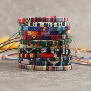 Zestaw 12 bransoletek boho surfer plecionych na lato 12PCS