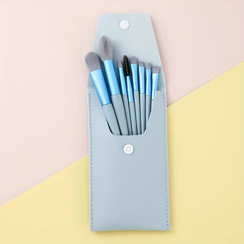 Zestaw mini pędzli do makijażu w etui podróżnym Niebieski